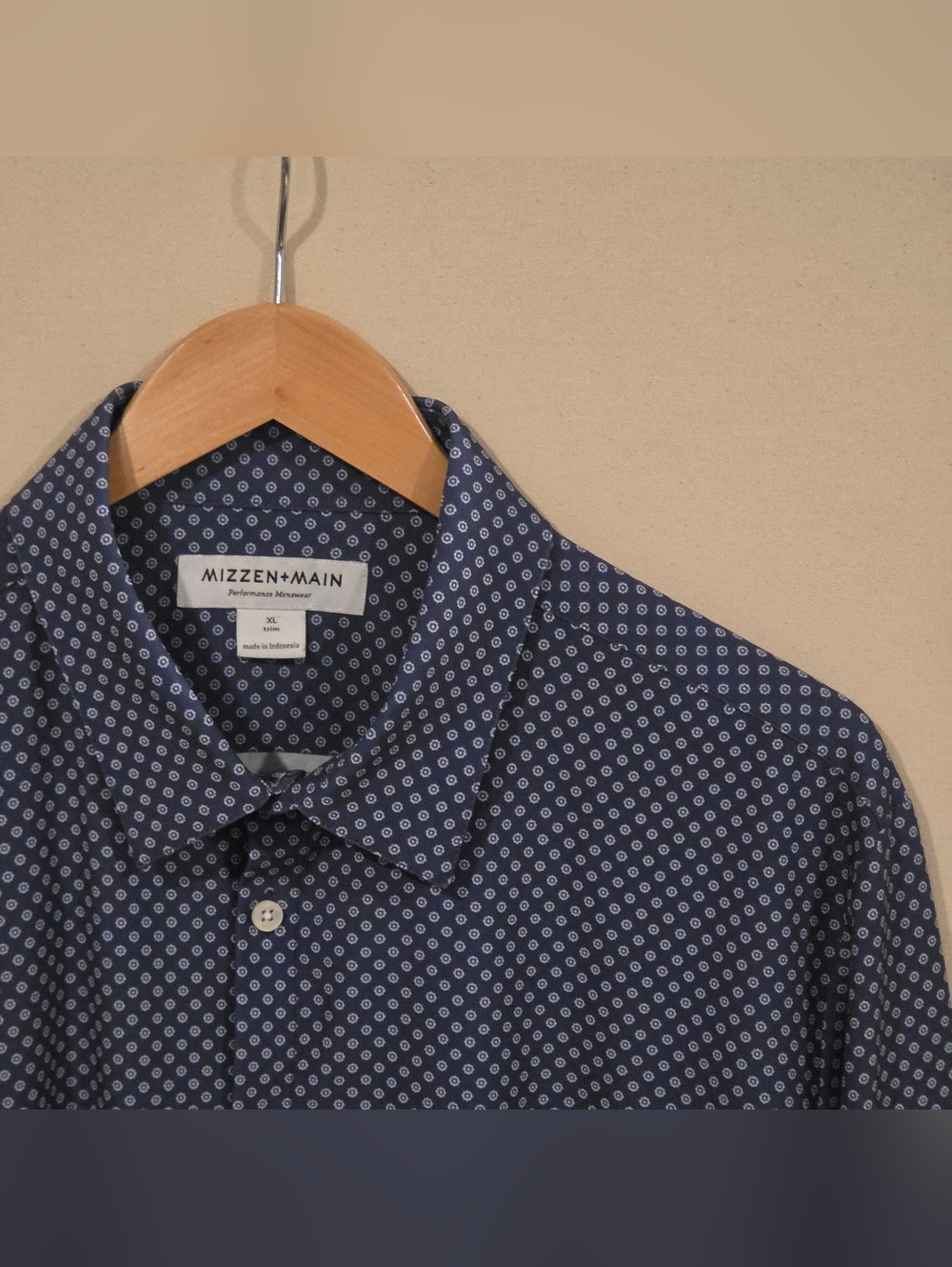 Mizzen + Main Trim Fit Button Down XL